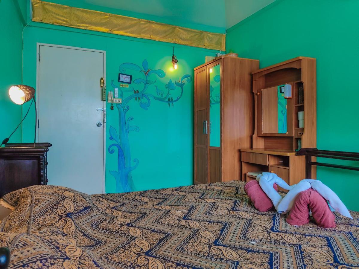 Bed and Breakfast Awana House Chiang Mai Esterno foto