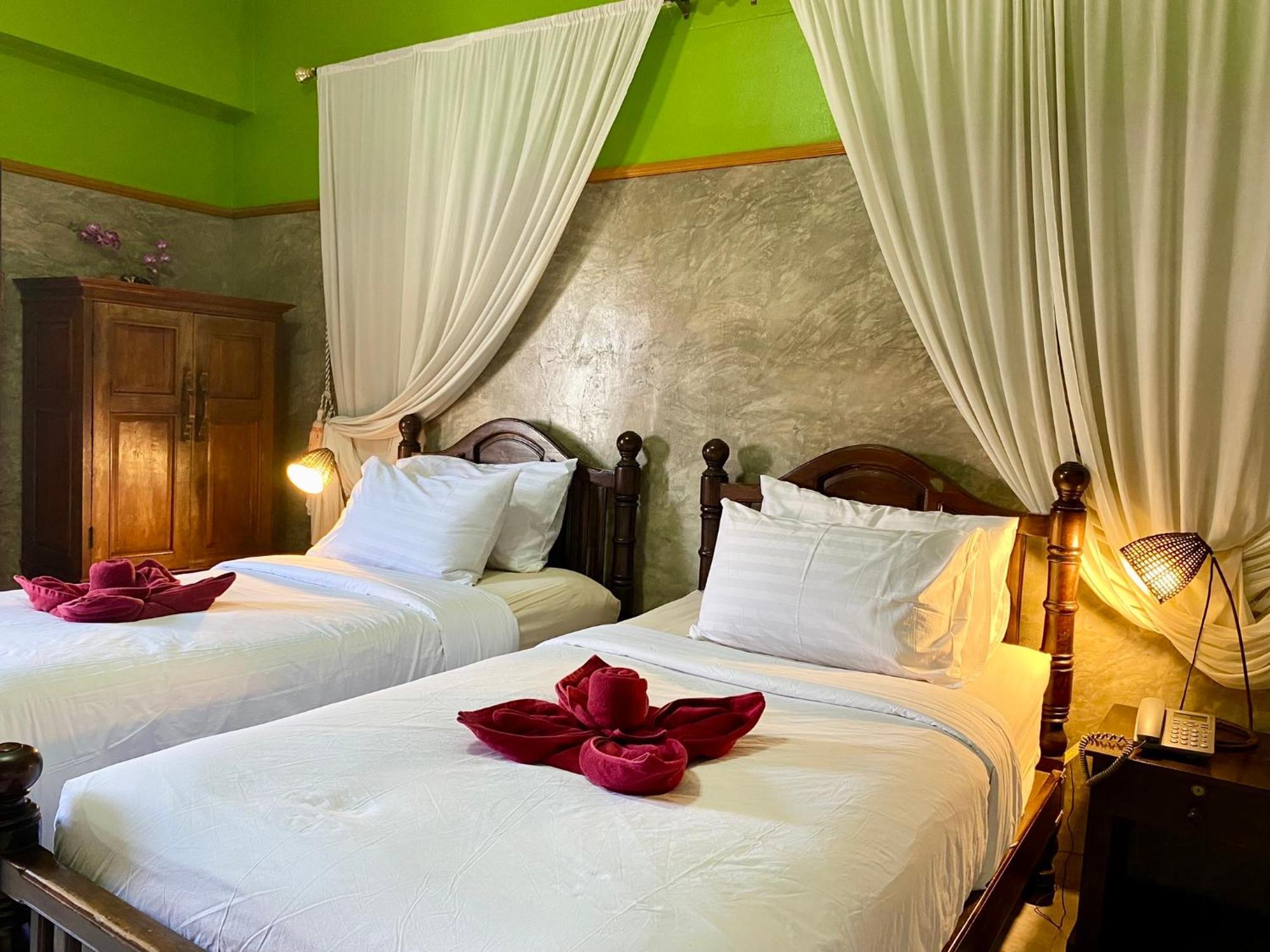 Bed and Breakfast Awana House Chiang Mai Esterno foto
